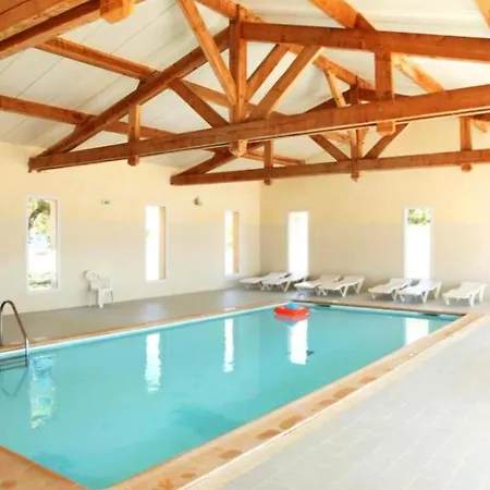 Maisonnette Sous Les Chenes Gard 30 Holiday home *